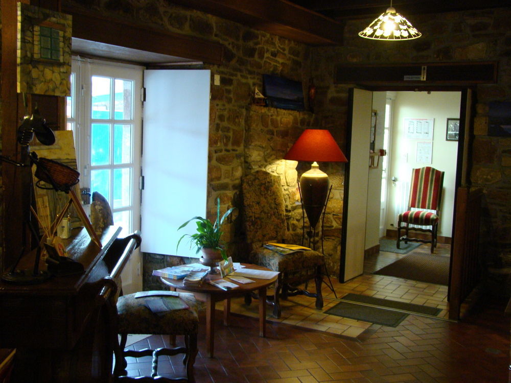 Hotel Du Tertre Mont-Dol Екстериор снимка